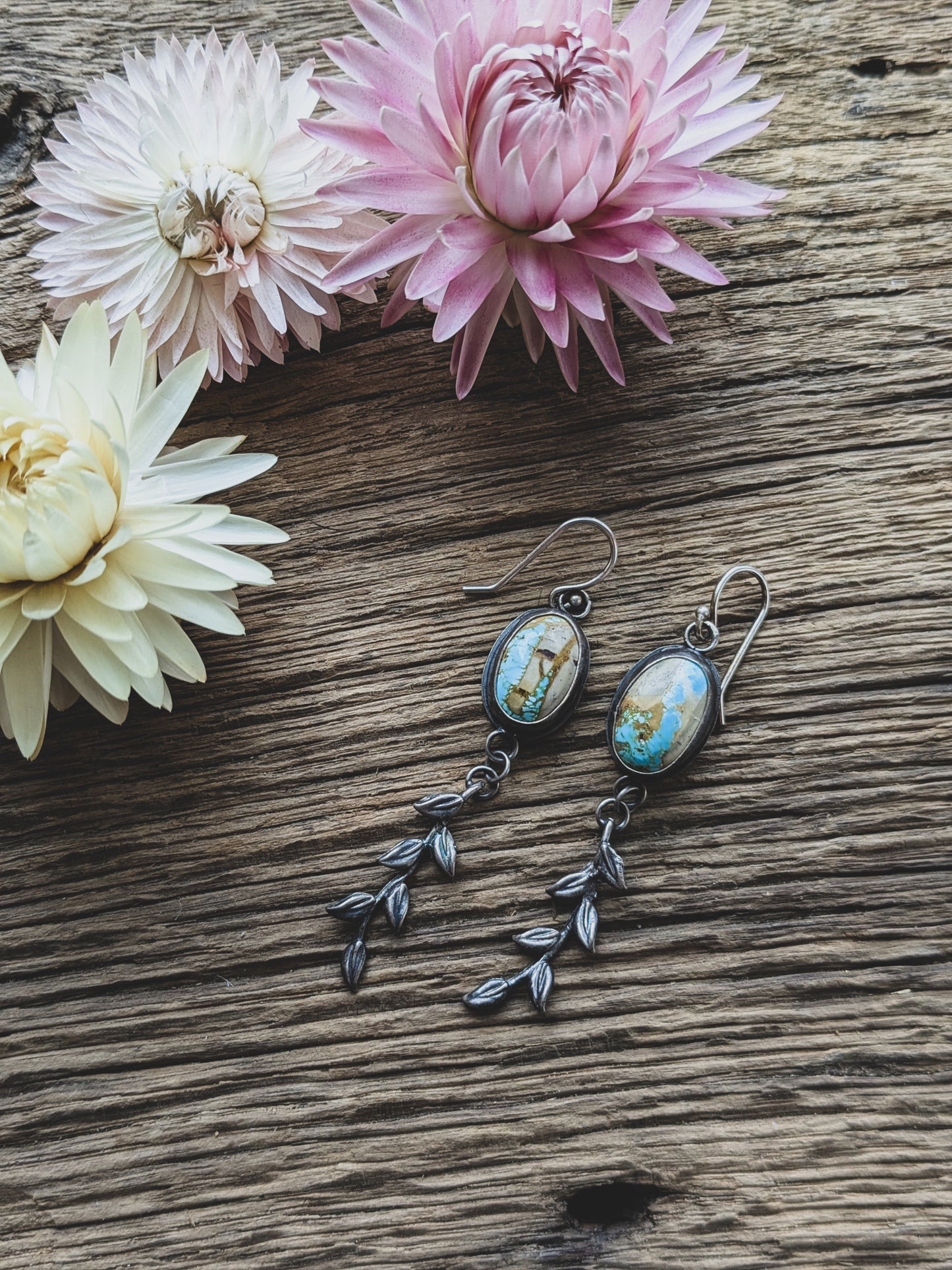 Hand-Fabricated Sterling Silver Kinetic Earrings – Royston Ribbon Turquoise with Dangling Leaves